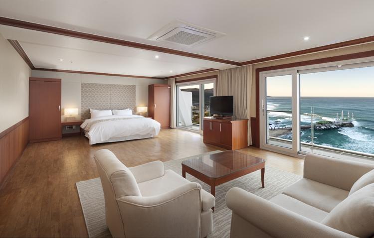 Sun Cruise Resort And Yacht Gangneung Exterior foto